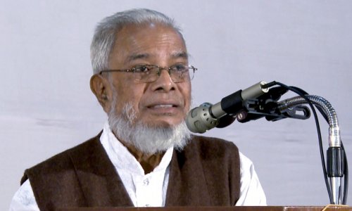 সাবেক প্রধান বিচারপতি মোহাম্মদ ফজলুল করিম : রক্ত দিয়ে বাঁচাতে হবে আরো লক্ষ প্রাণ