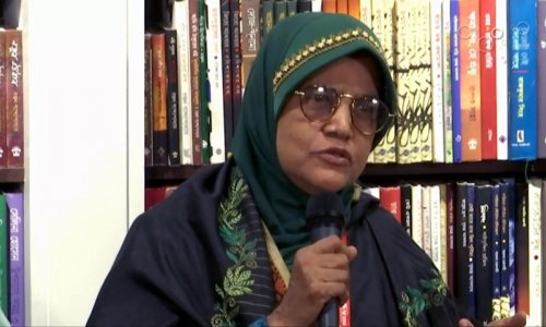 Gynecologist & Inventor of ‘Sayeba’s Method’ That Prevents After-birth Bleeding Professor Dr. Sayeba Akhter Is at Group Seesion Between Writers & Readers